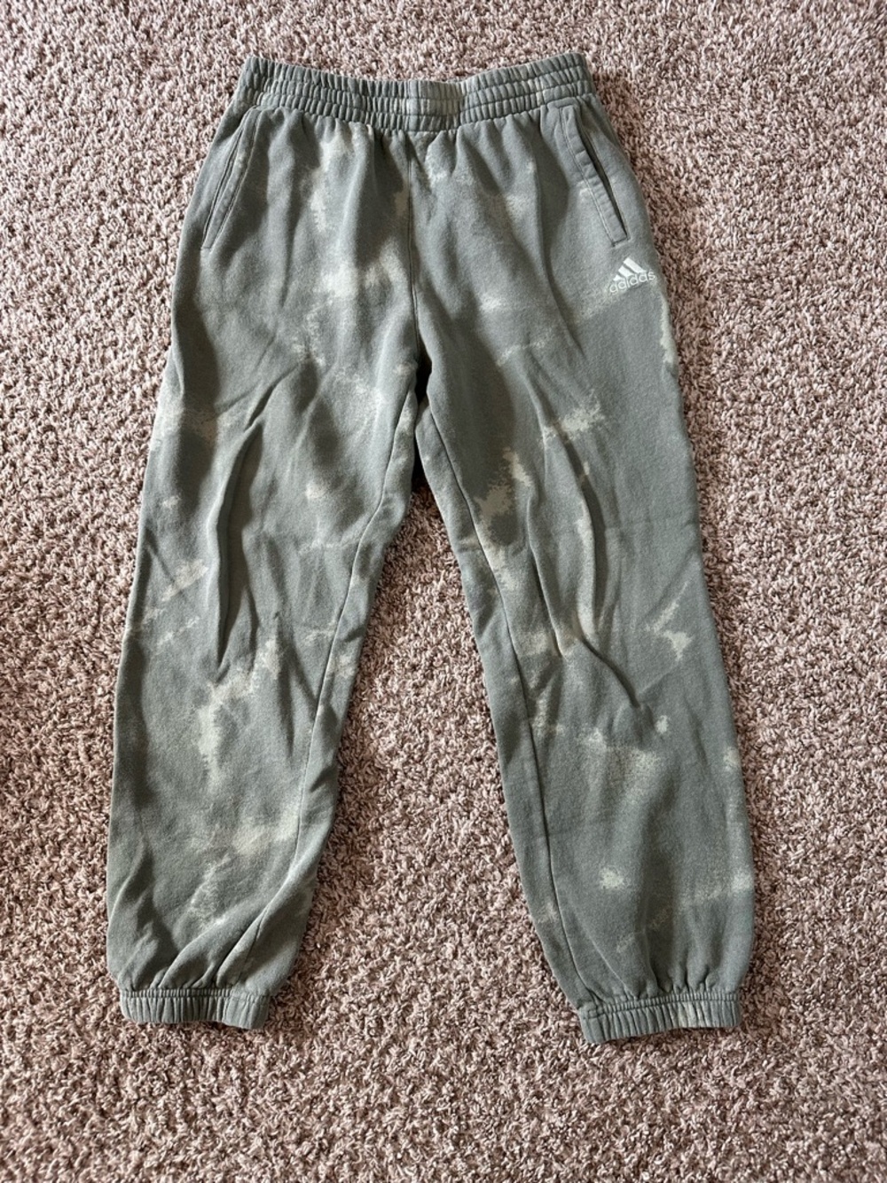 💚 Adidas Kids Olive Green Tie-Dye Joggers- Size 14/16 Boys 💚